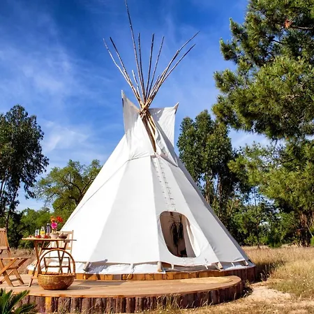 Hotel Goodmuda Tipi'S Grândola Exterior foto