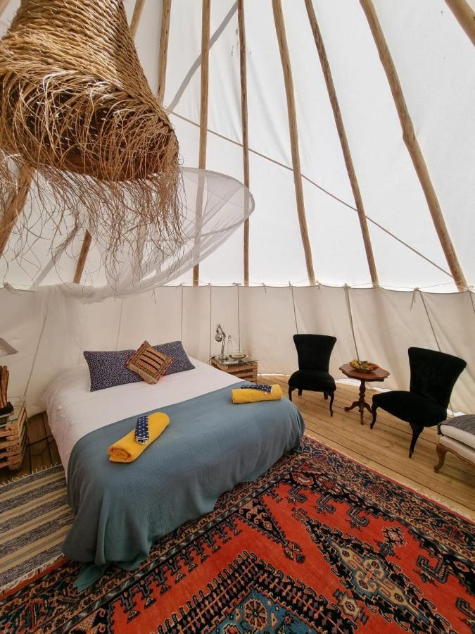 Goodmuda Tipi's Grândola